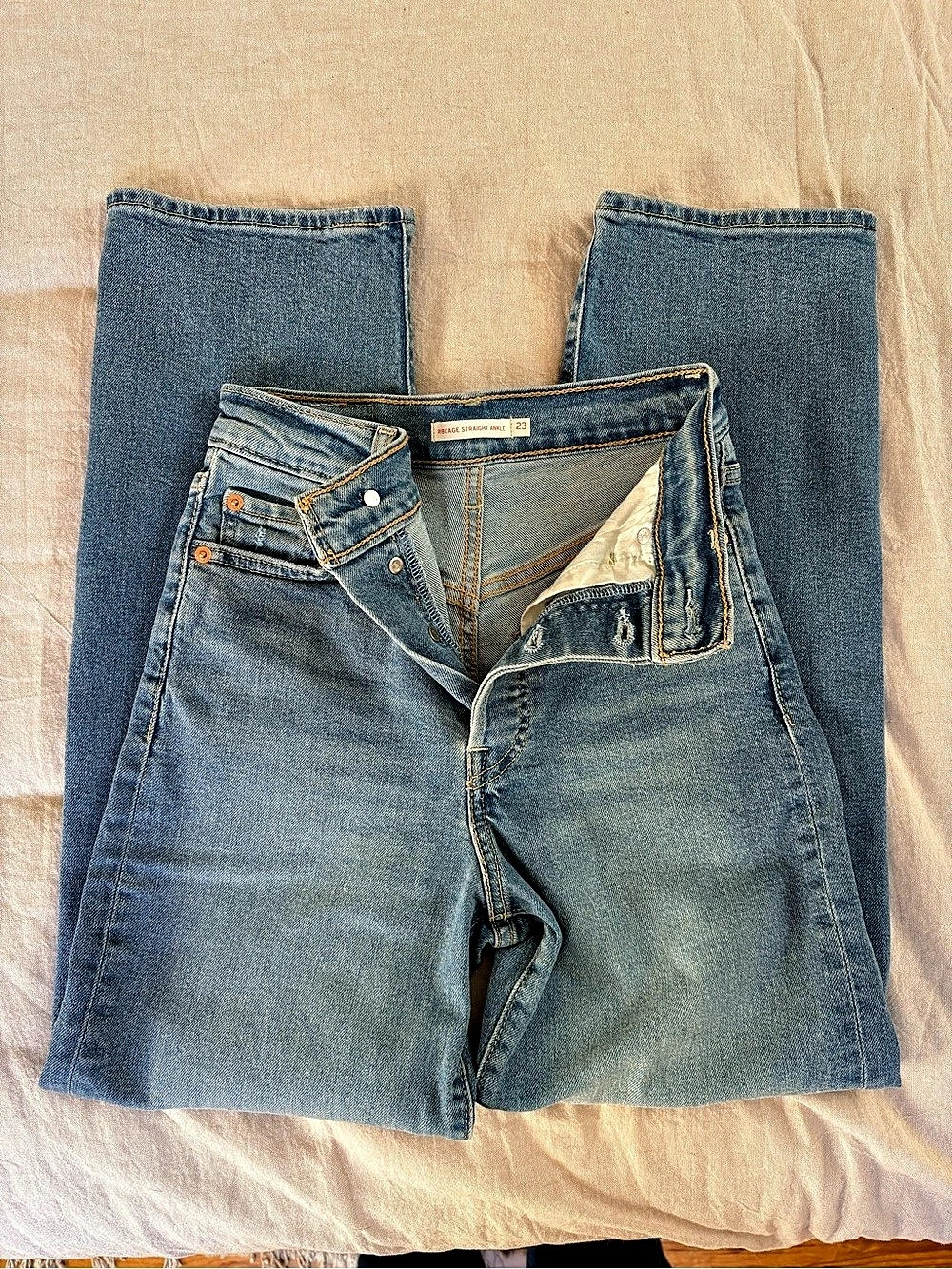 NWOT Levi's Ribcage Straight Ankle Jeans Blue Waist 23